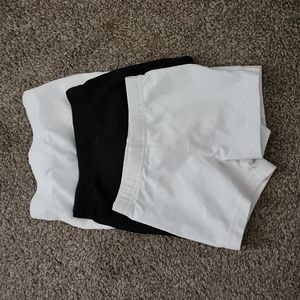 Little girl carters shorts size 2t